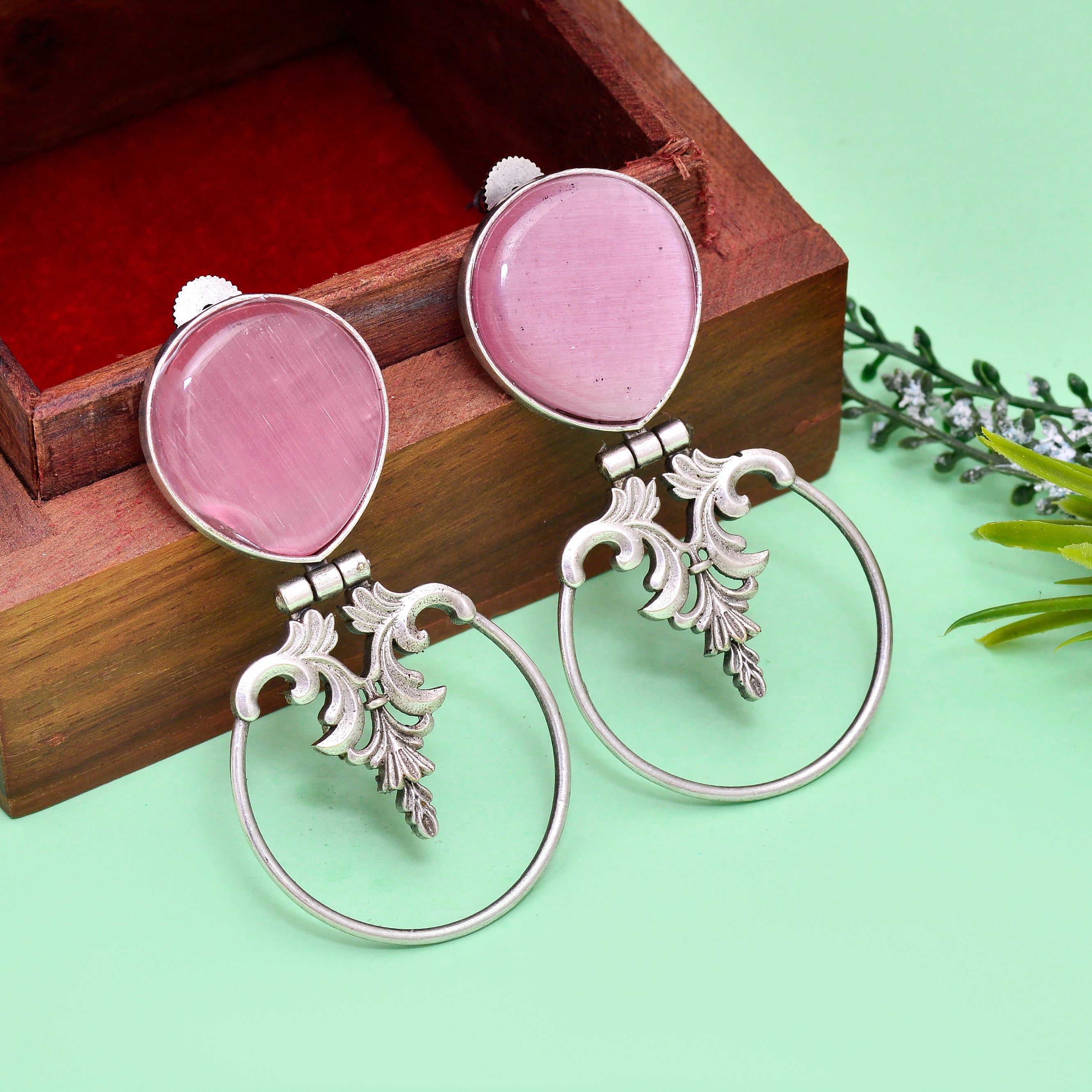 Round Dew Hoops Earrings