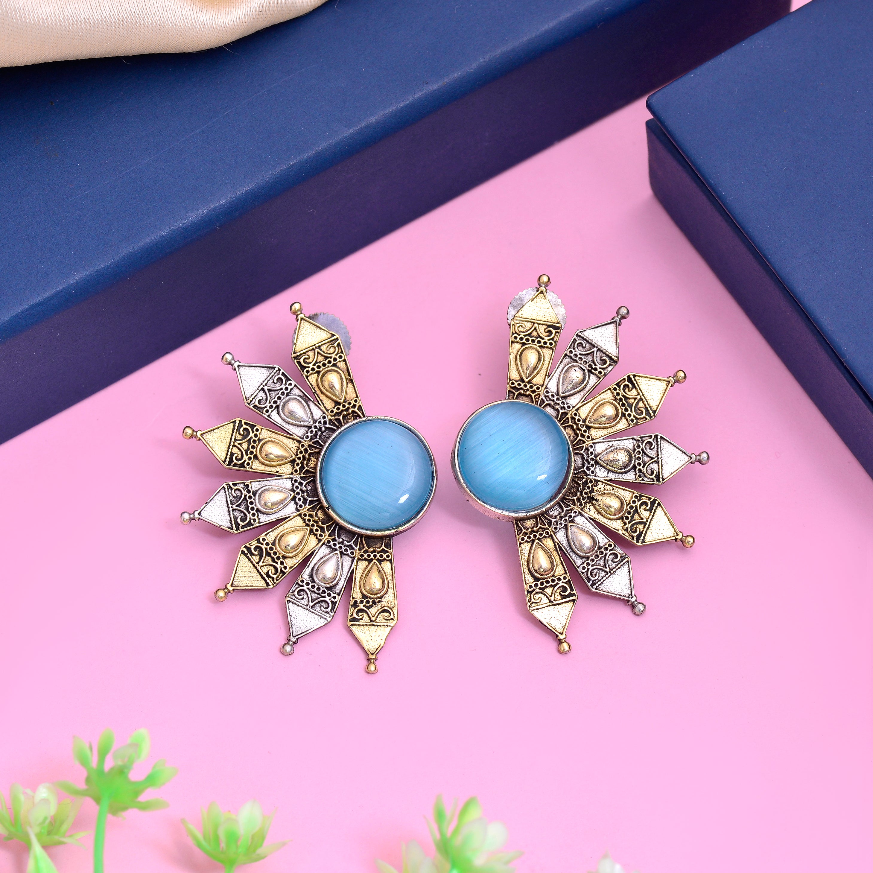 Ethnic Radiance Fan Stud Earrings