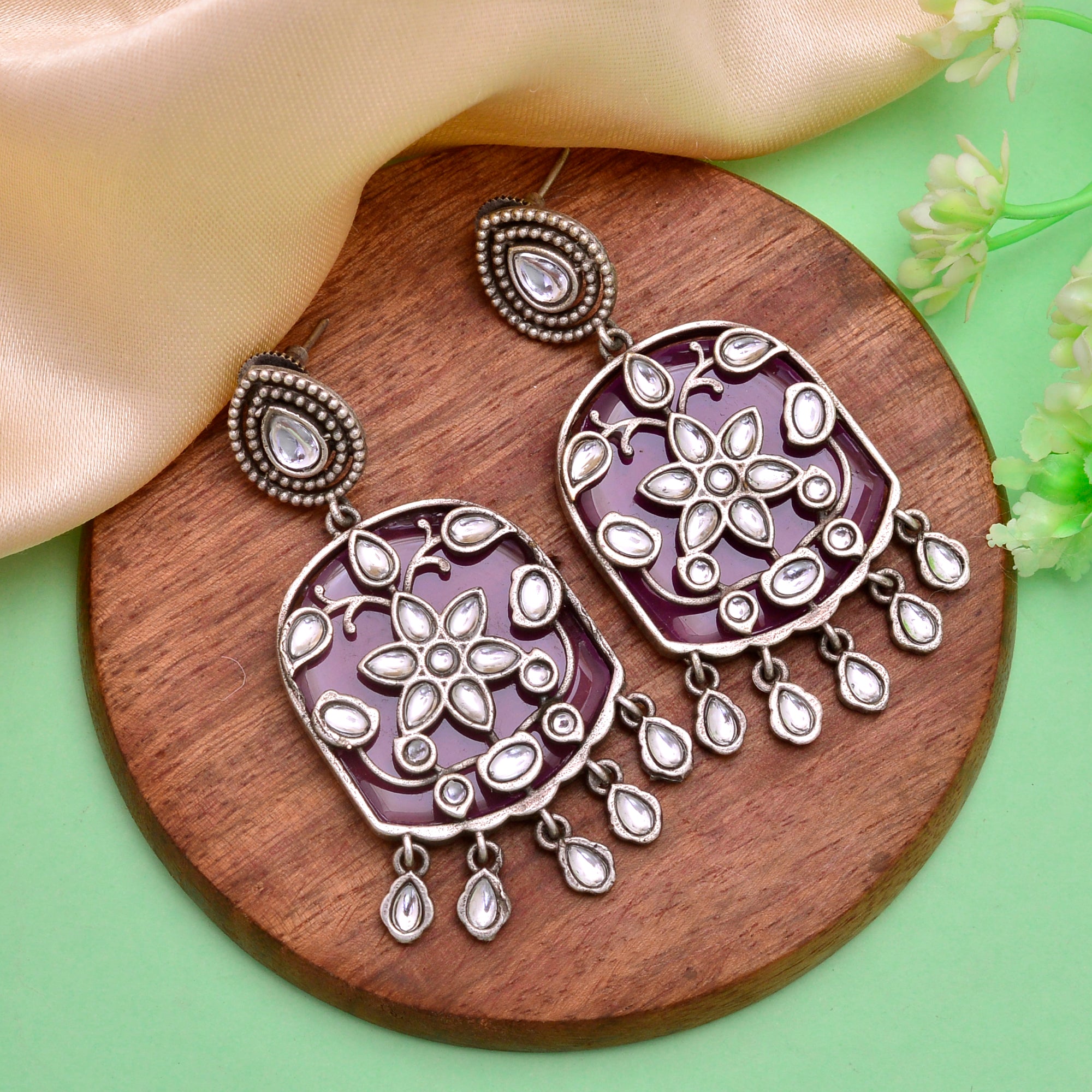 Antique Floral Chandbaalis