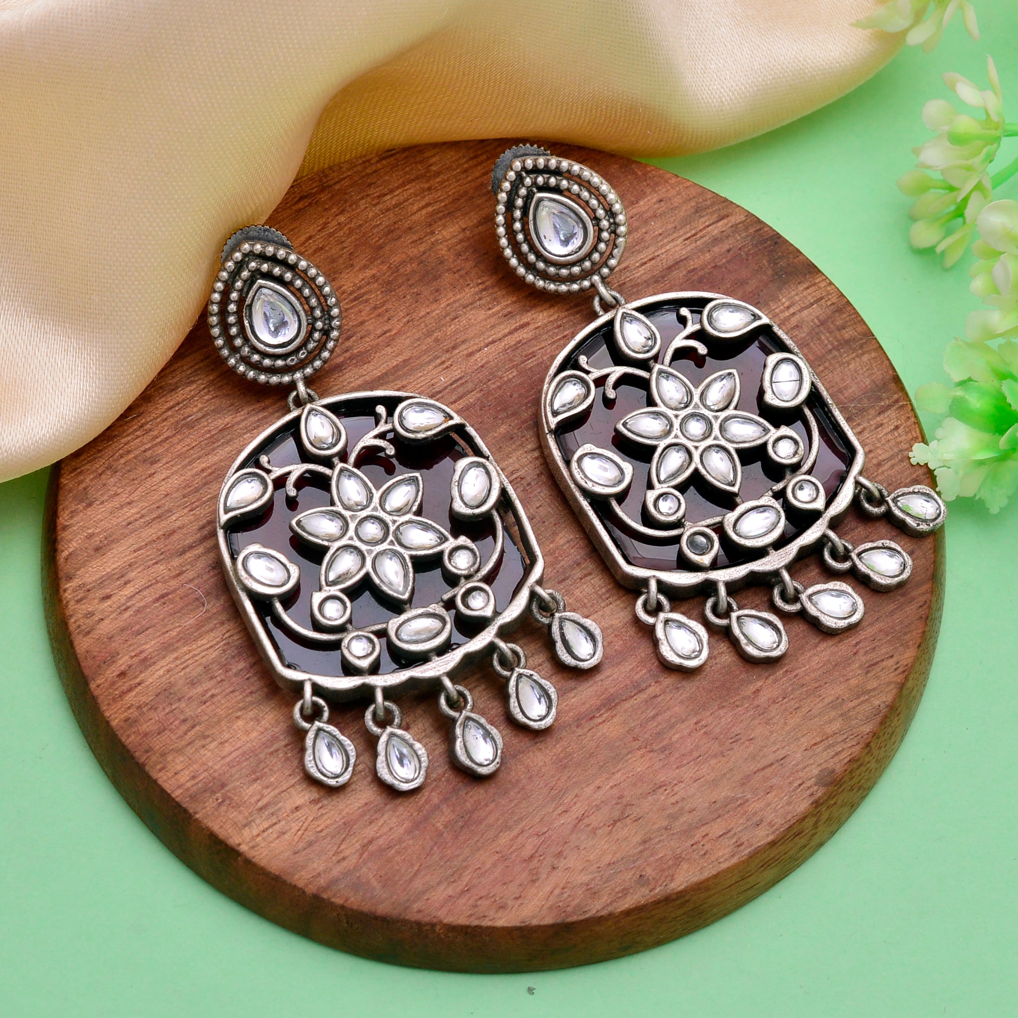 Antique Floral Chandbaalis