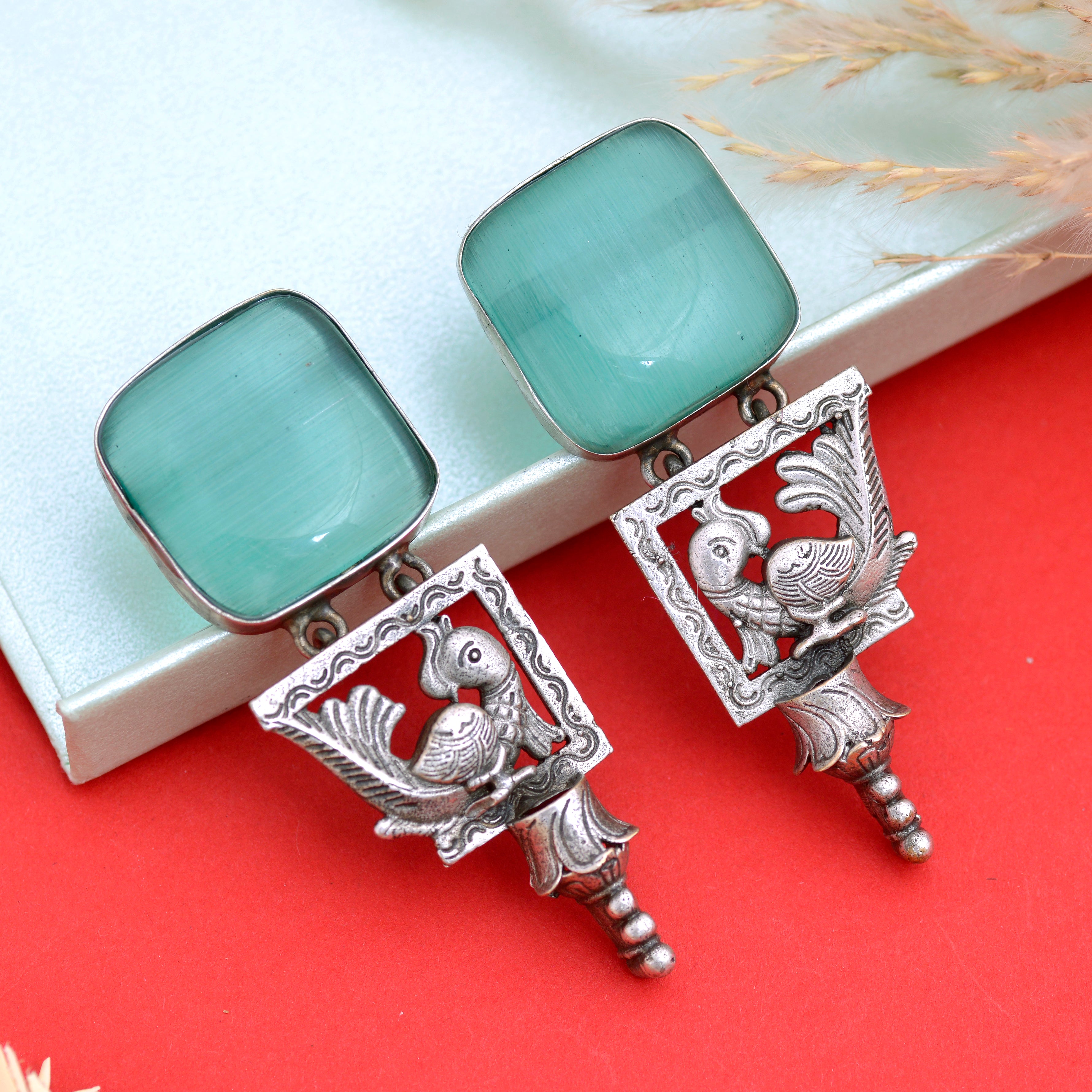 Paakhi Drop Earrings