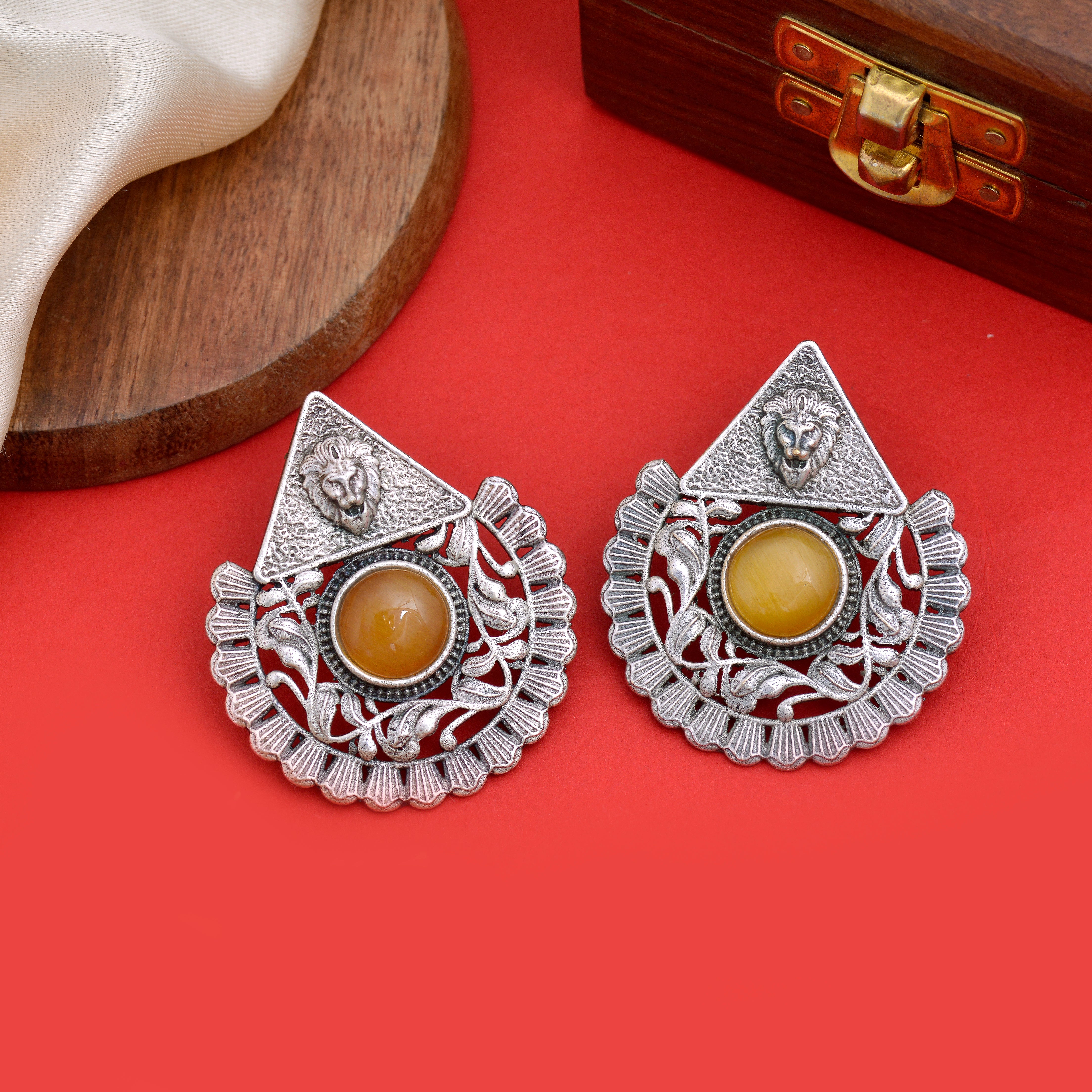 Gulnaar Earrings