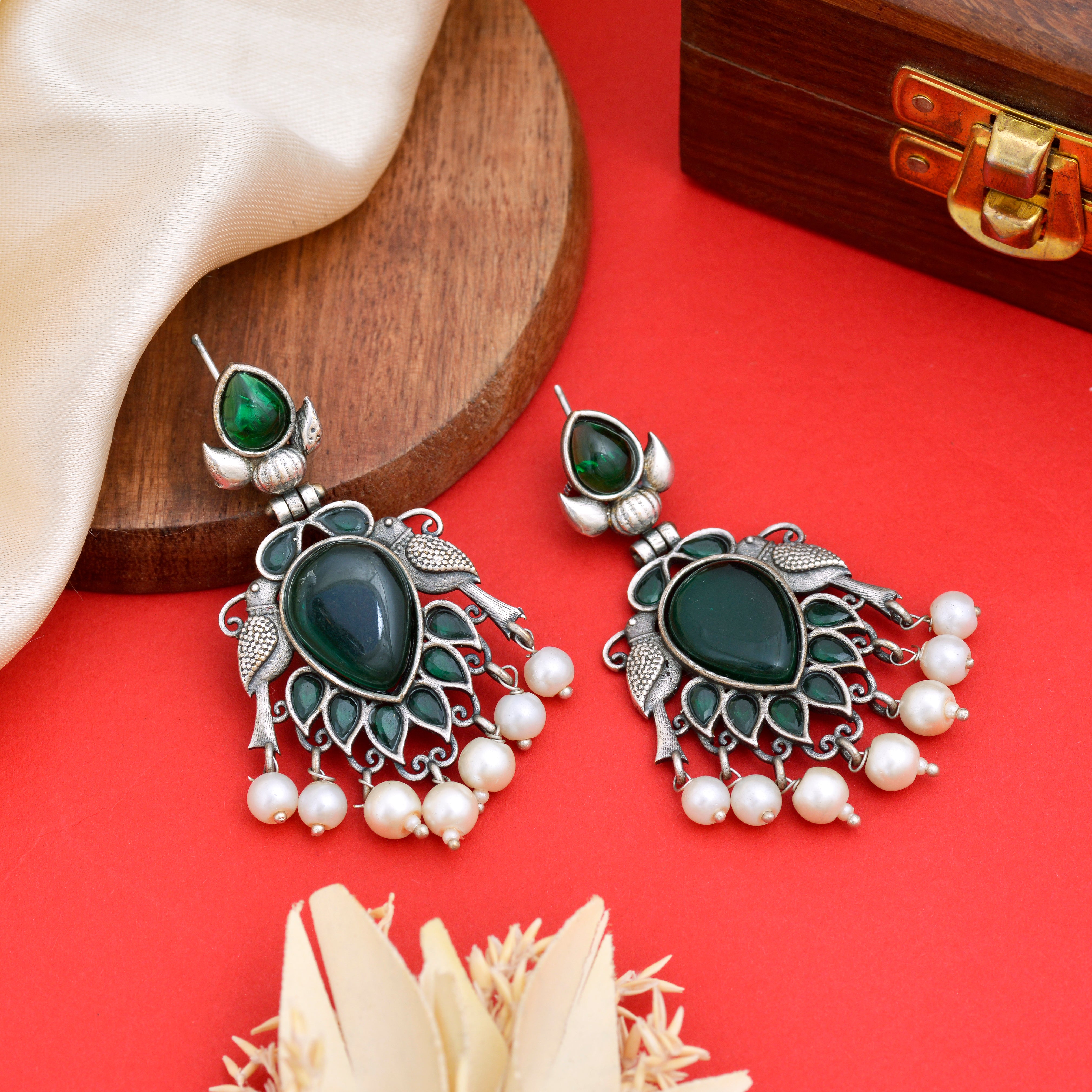 Zahra Fan Jhumki Earrings