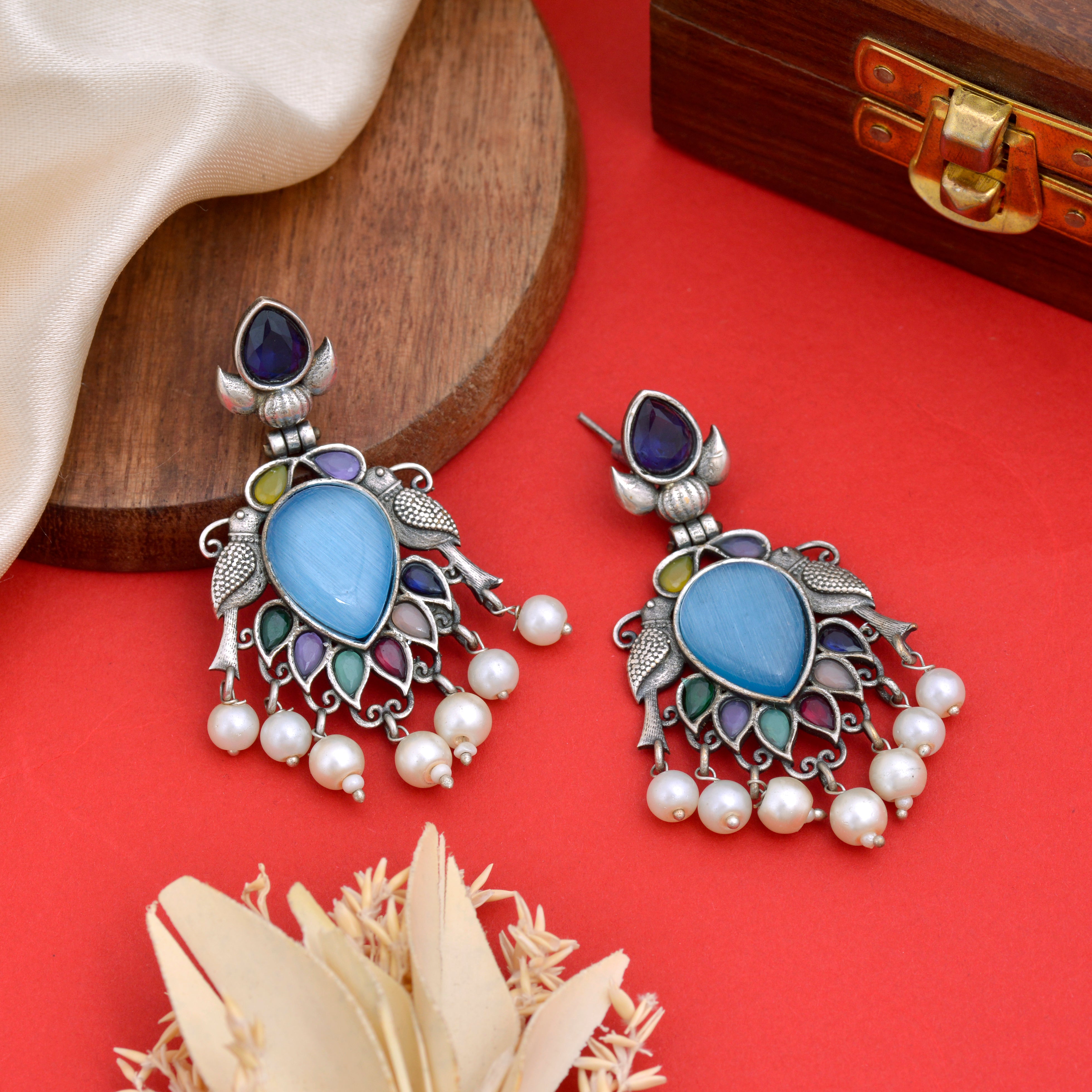 Zahra Fan Jhumki Earrings