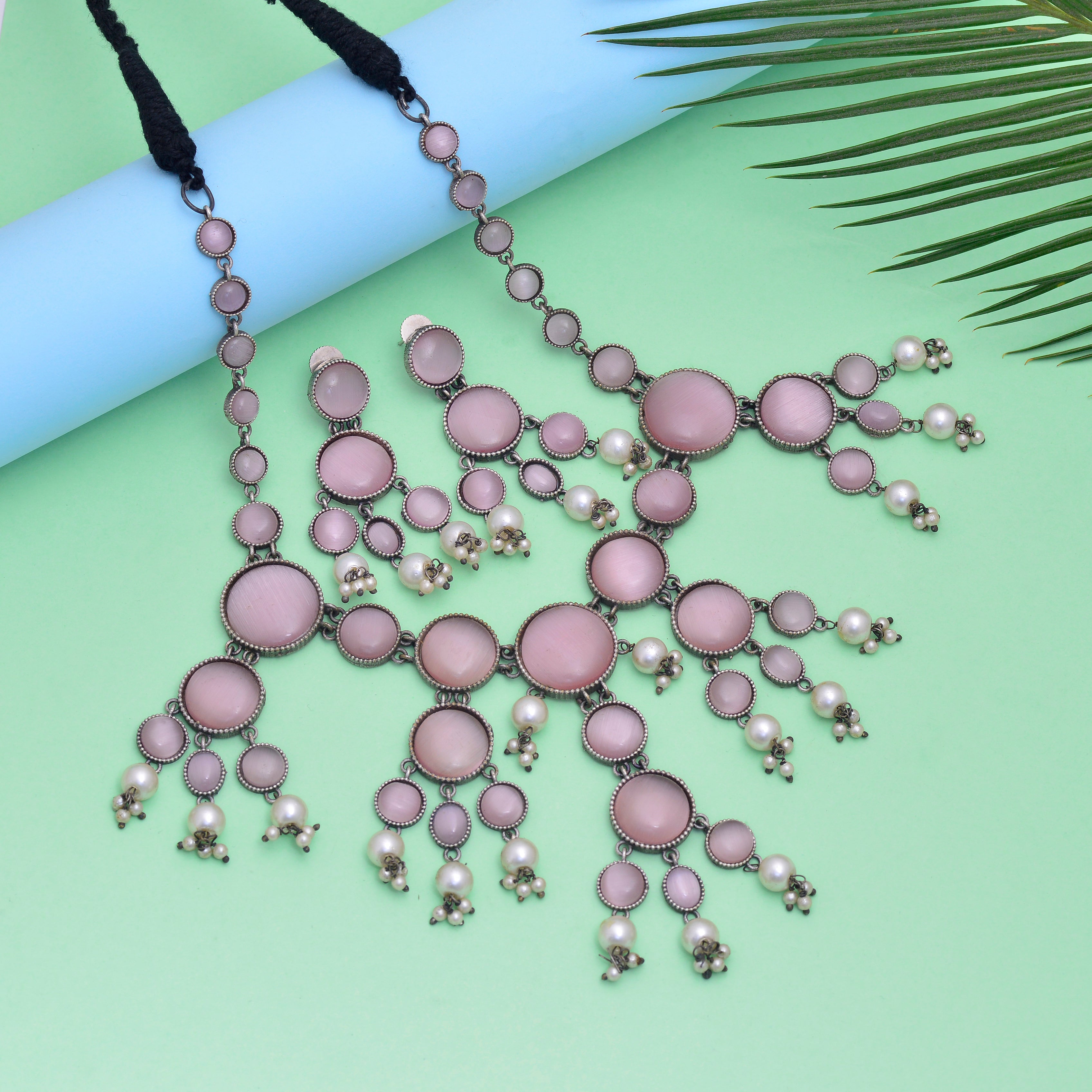 Pushpanjali Necklace Set