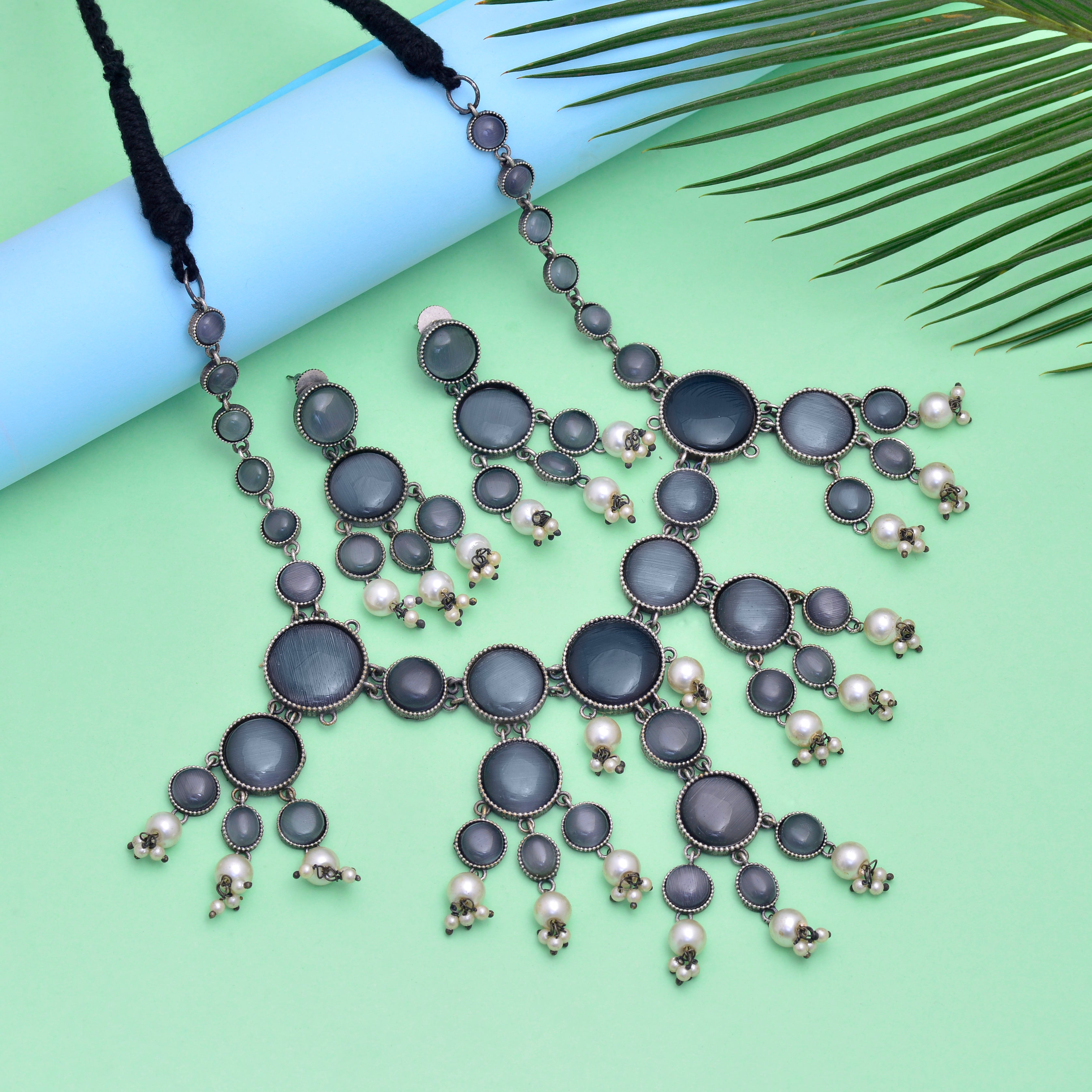 Pushpanjali Necklace Set